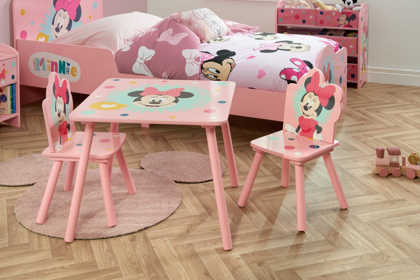 Disney Minnie Mouse Table & Chairs